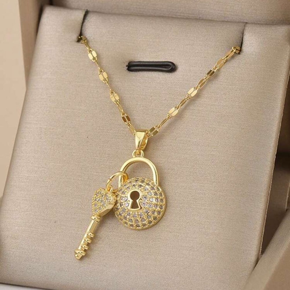 DENKAYS NECKLACE